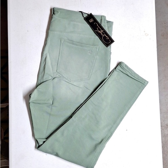 NWT Diane Gilman Knit Flex STRETCH Skinny Jegging Jeans, Moss Green. Pockets - Picture 2 of 9
